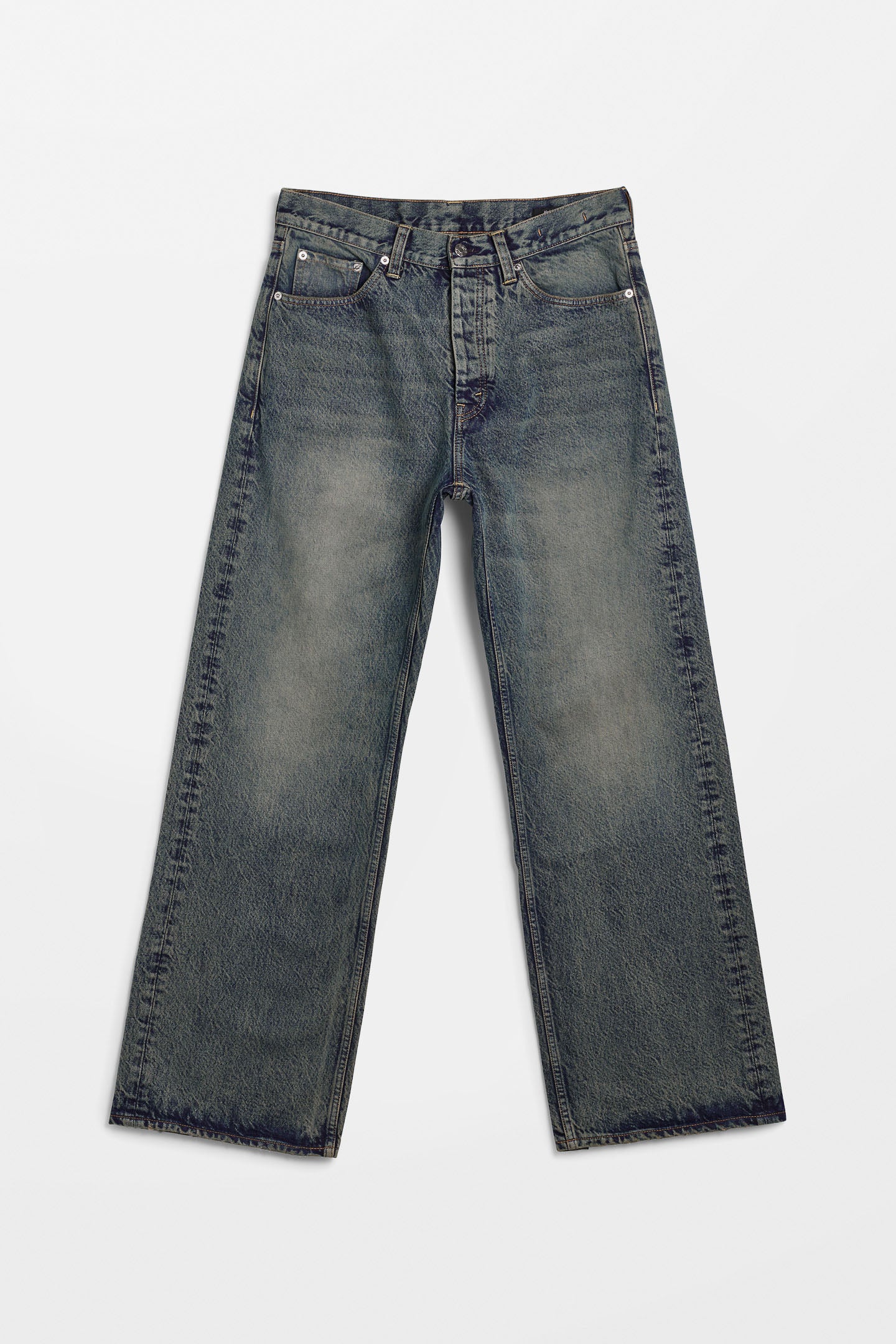 Loose-Fit Jeans in Mid Blue Dirty – HOPE STHLM