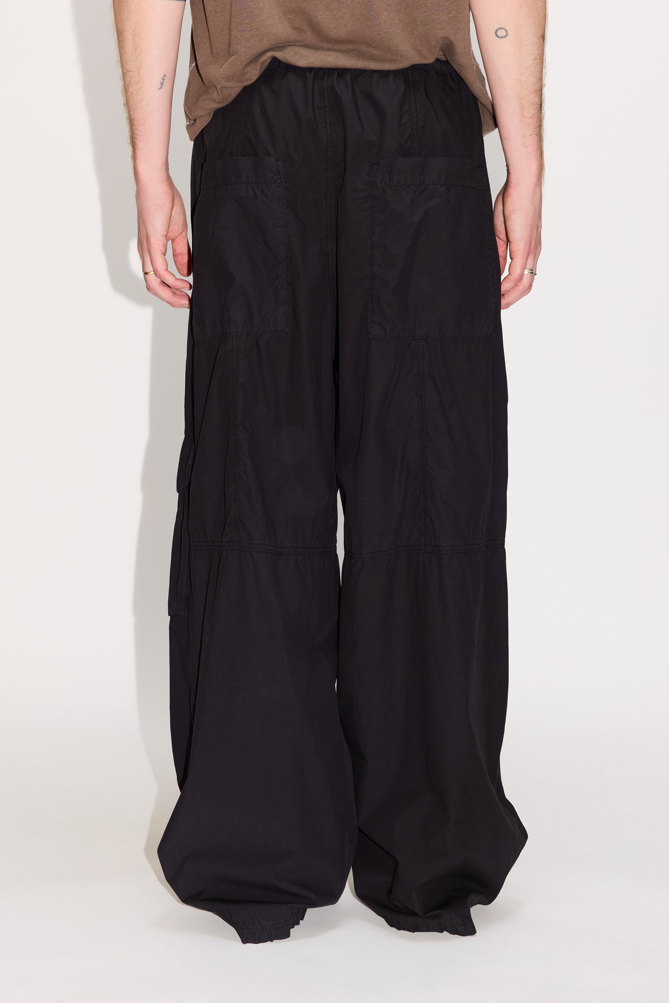 Loose Drawstring Trousers