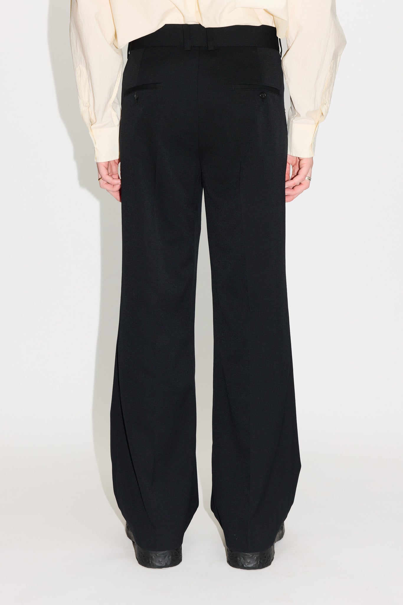 パンツ HOPE Stockholm Relaxed Trousers size46 Relaxed Trousers - Frame Trousers in Dressed Black – HOPE STHLM