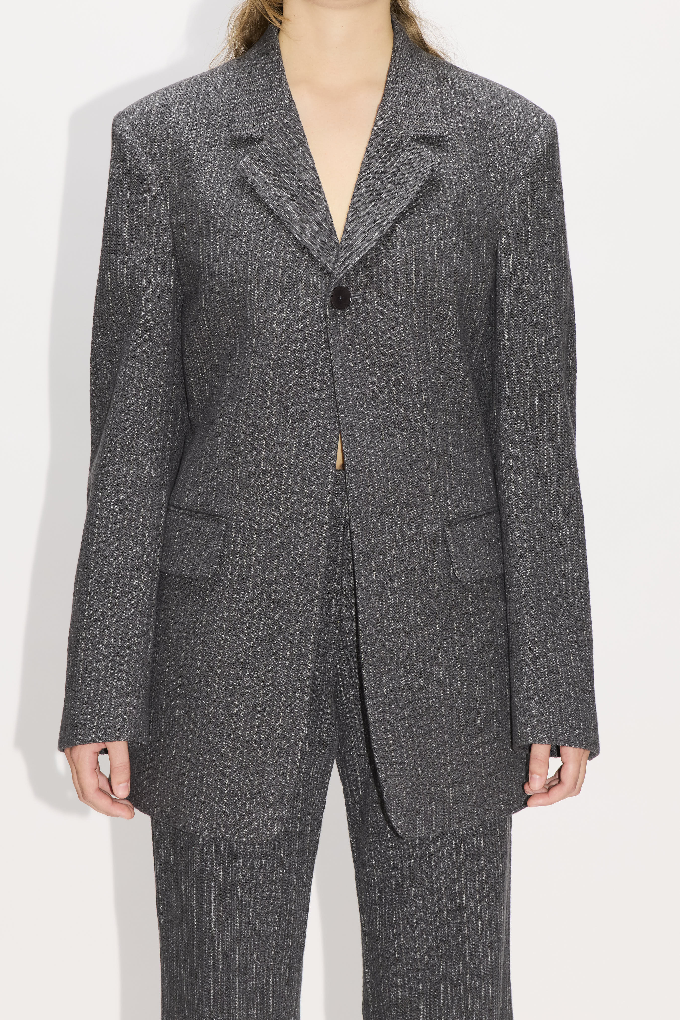 美品 HOPE Stockholm Shot Blazer Built-up Double Breasted Blazer in Black – HOPE STHLM