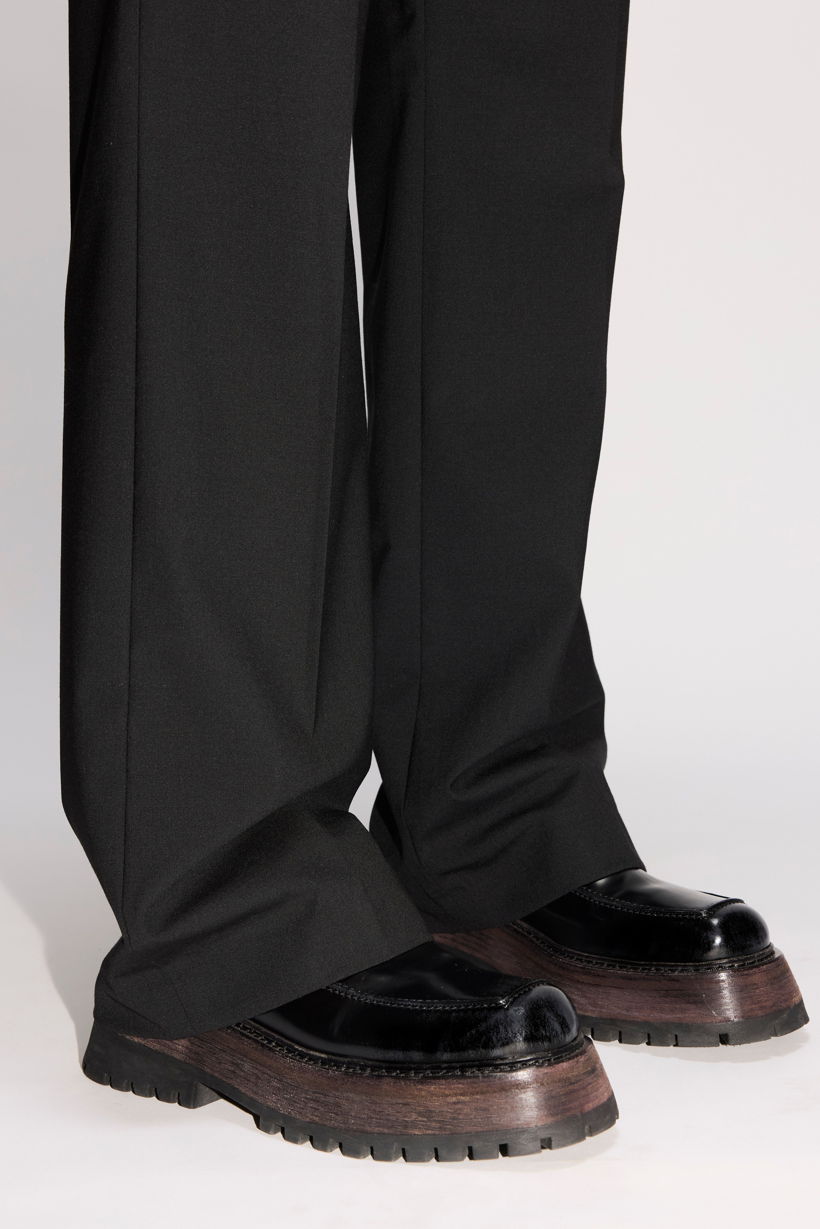 Low-Waist Trousers in Black Wool – HOPE STHLM