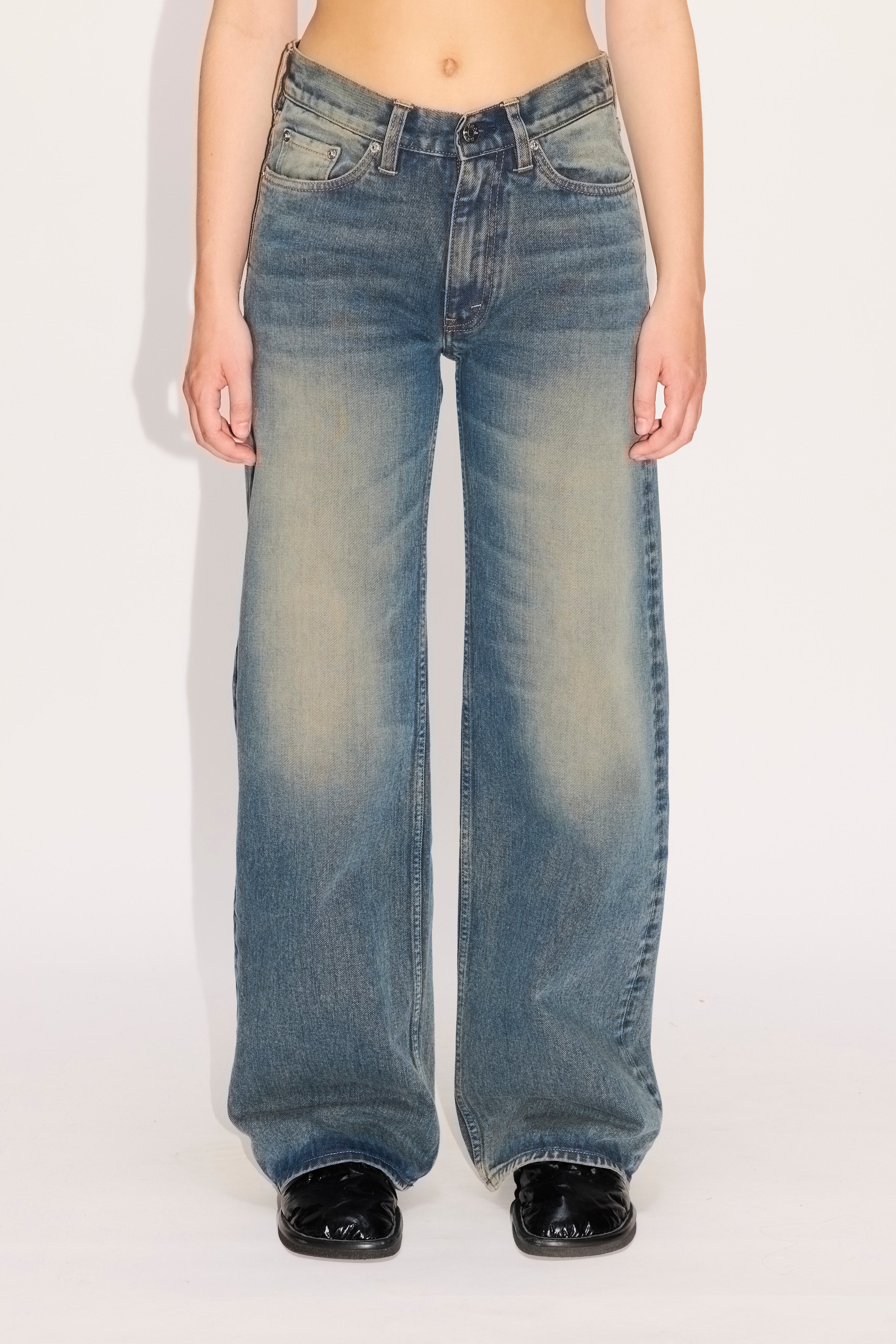 ALL HOPE JEANS – HOPE STHLM