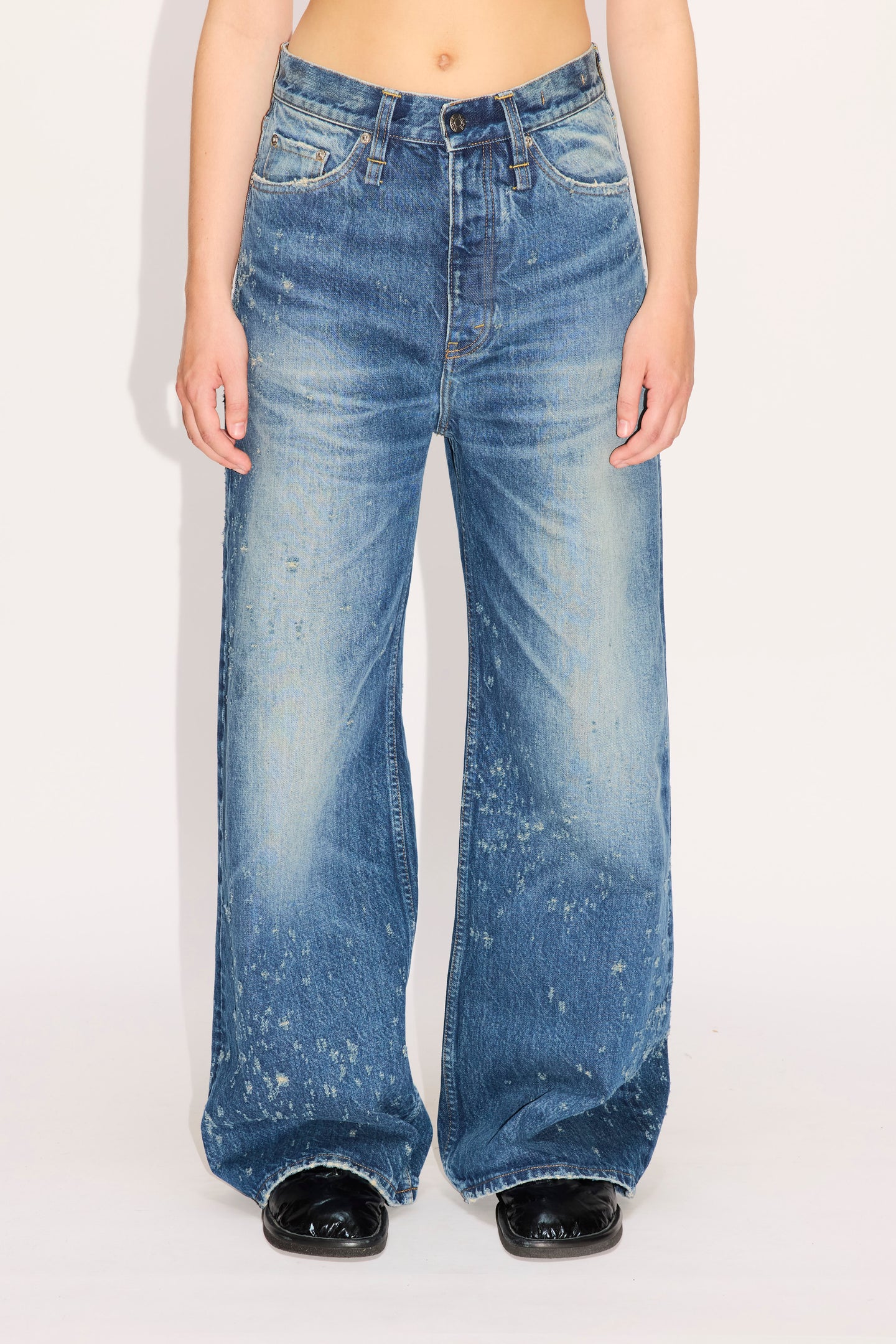 HOPE-AW25-57289258-Skid-Jeans-