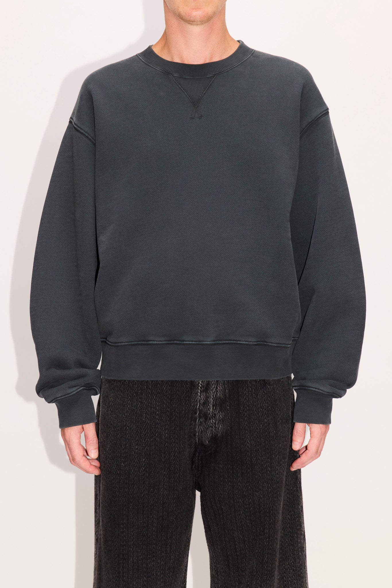 【新品】HLT Cherish Oversized Sweatshirt ローズ 新品】HLT Cherish Oversized Sweatshirt ローズ Cherish