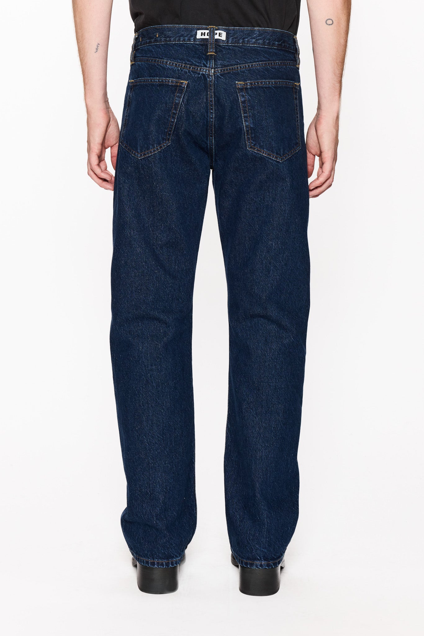 Relaxed Bootcut Jeans . Rush Jeans in Dark Indigo Wash – HOPE STHLM