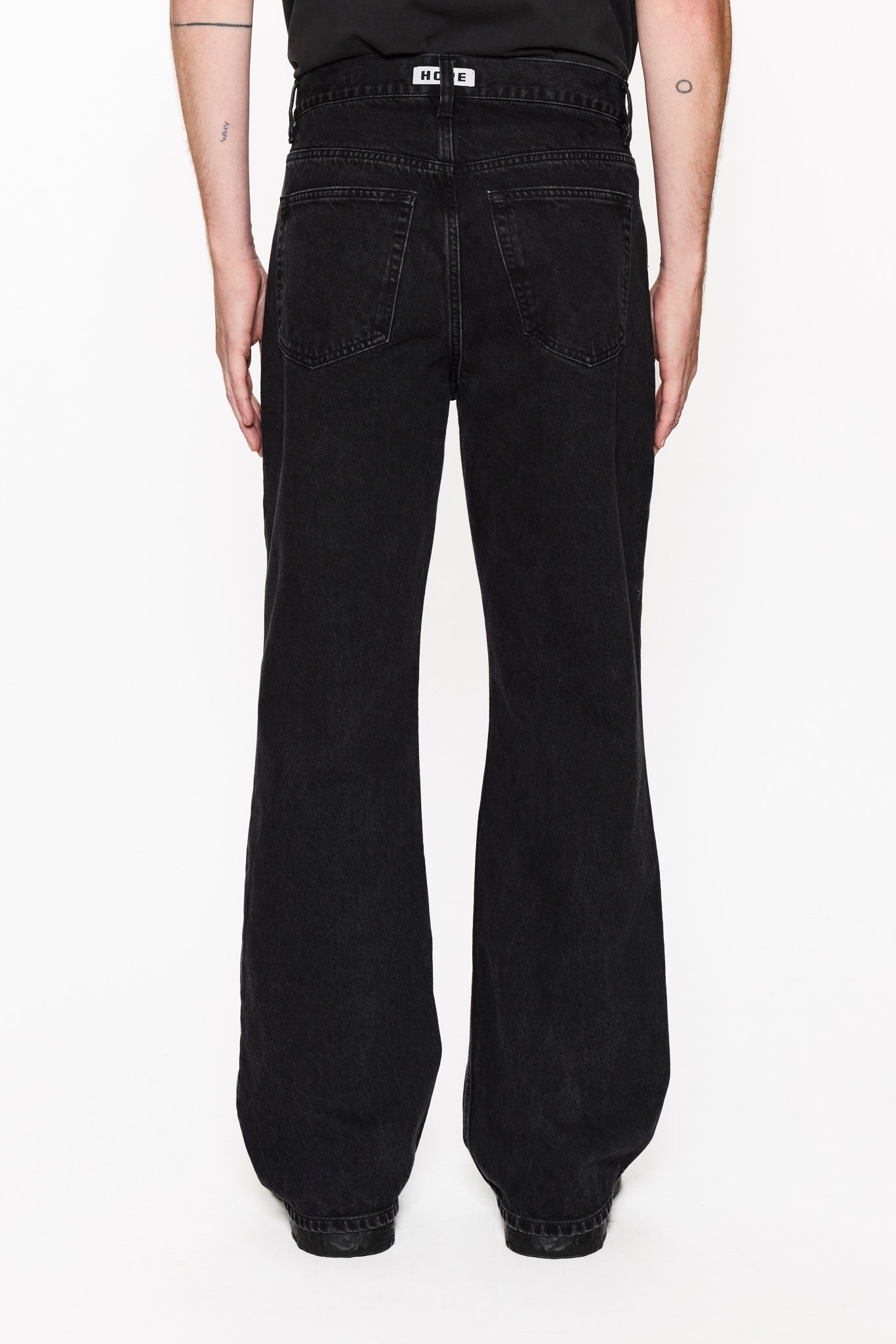 Beat Jeans - Bootcut Jeans in Washed Black – HOPE STHLM