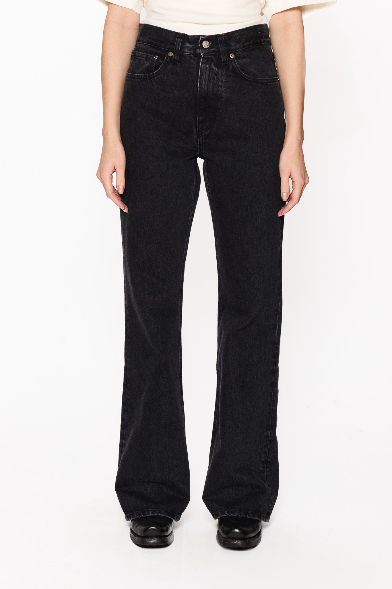パンツ HOPE Stockholm Beat Jeans Vanilla Beat Jeans - Bootcut Jeans in Washed Black – HOPE STHLM