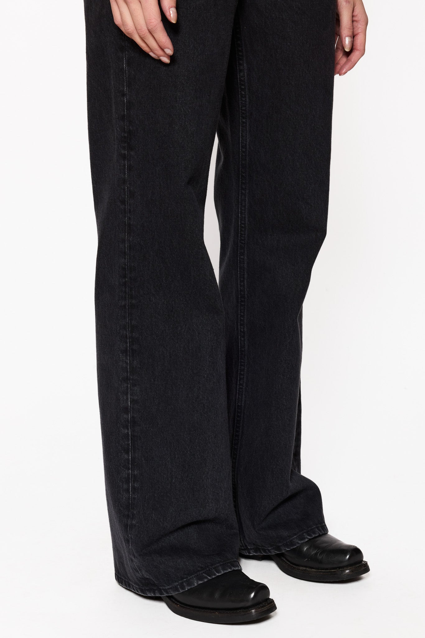 Beat Jeans - Bootcut Jeans in Washed Black – HOPE STHLM