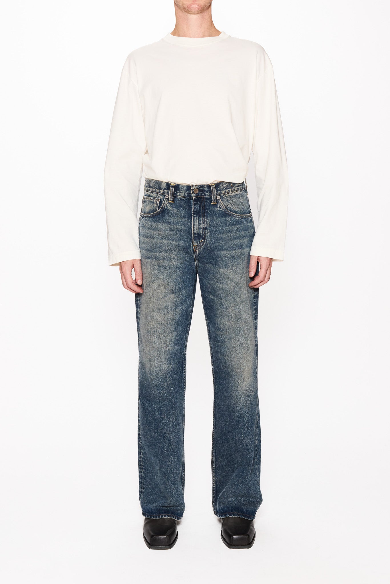 Bootcut Jeans - Beat Jeans in Mid Blue Dirty – HOPE STHLM