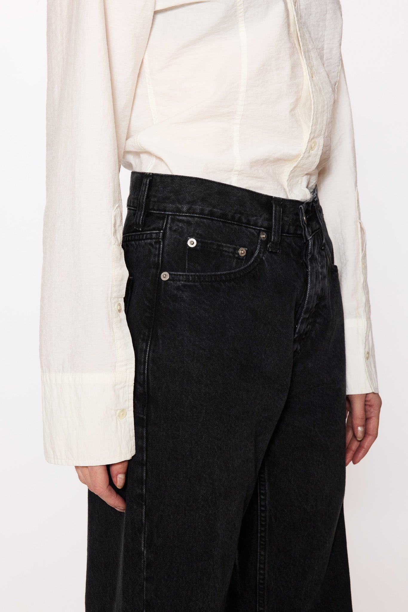 Loose-fit Jeans - Criss Jeans in Washed Black – HOPE STHLM