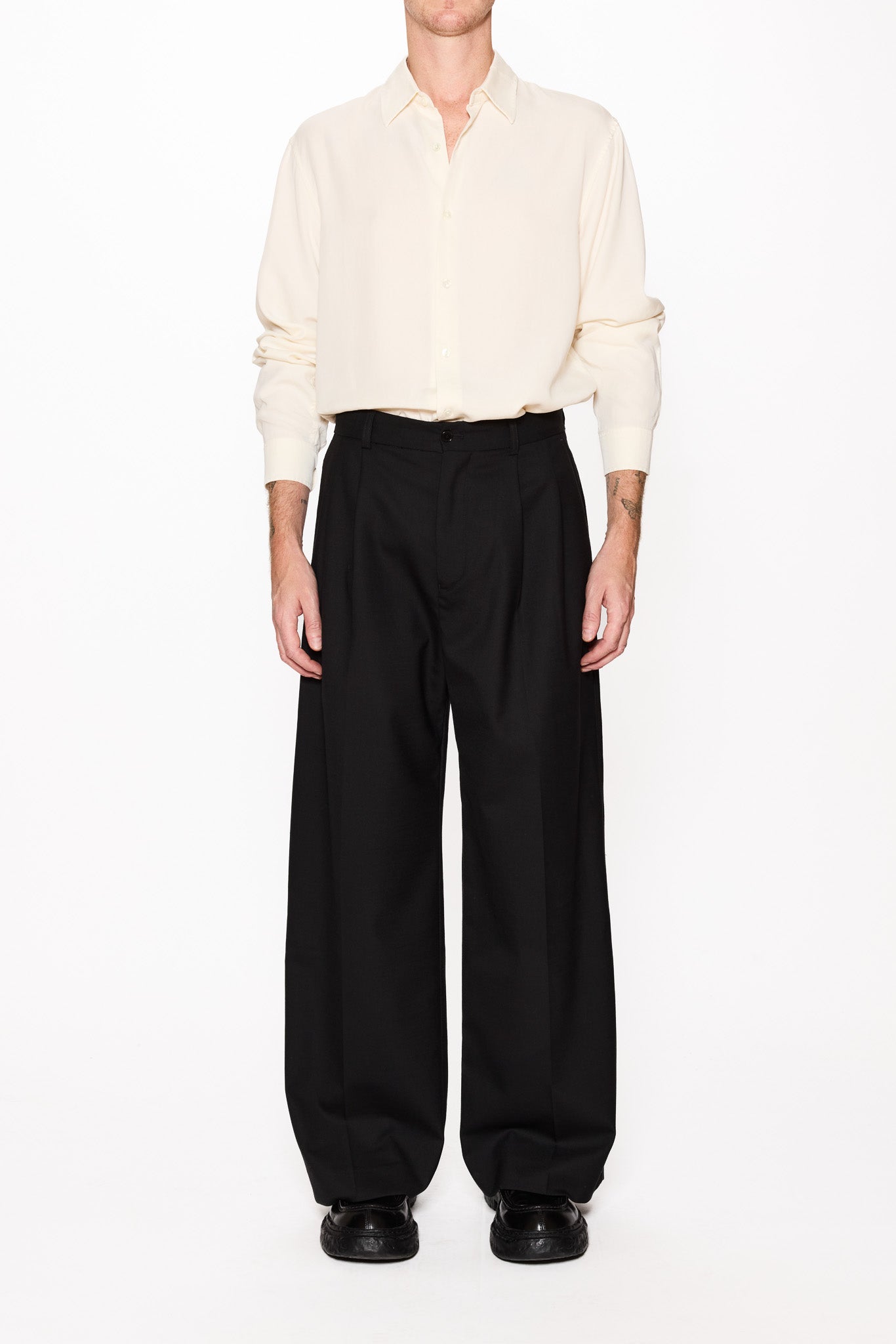 Loose-fit Trousers - Fire Trousers in Soft Black – HOPE STHLM