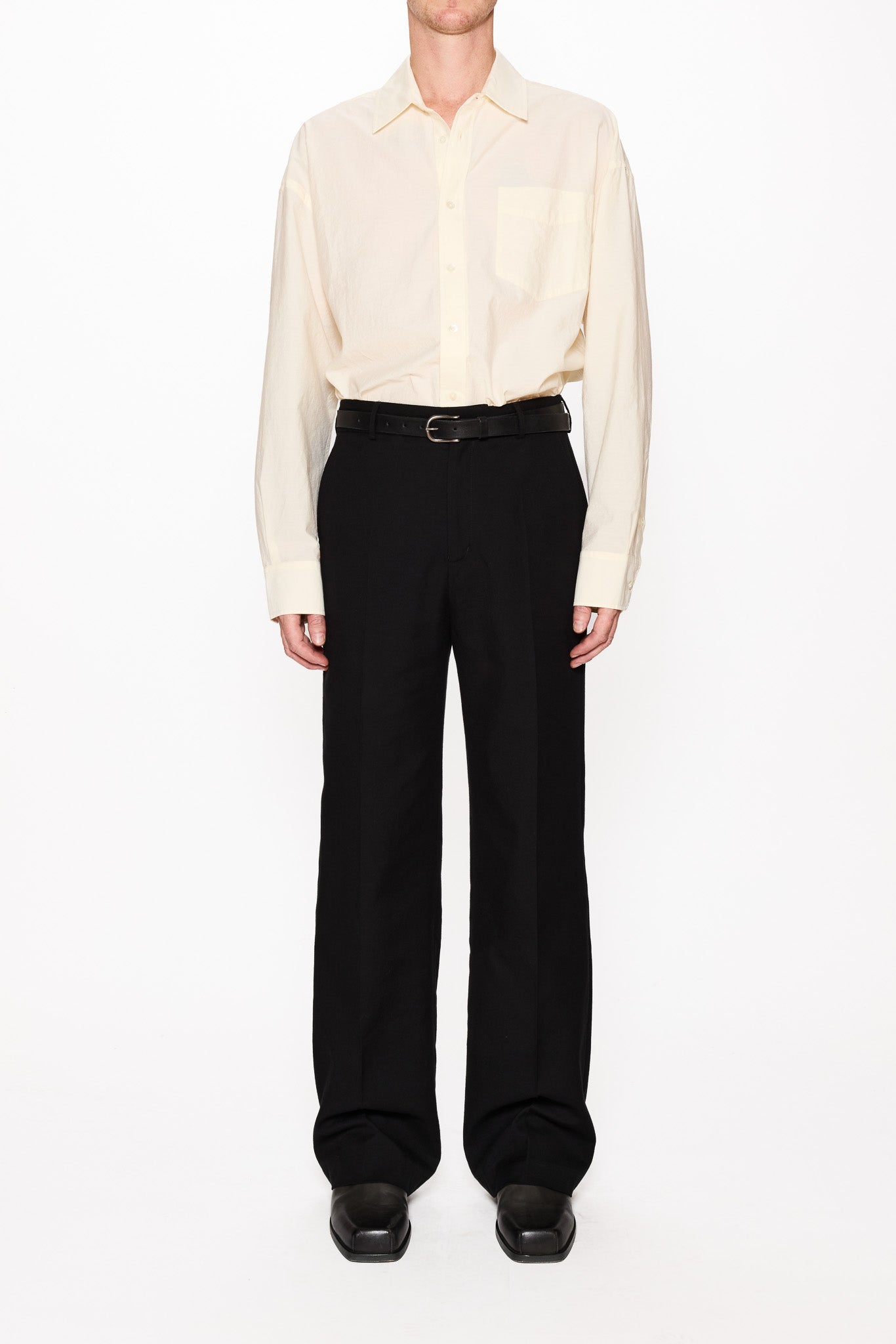 Straight Fit Trousers - Kore Trousers in Soft Black – HOPE STHLM display picture 1