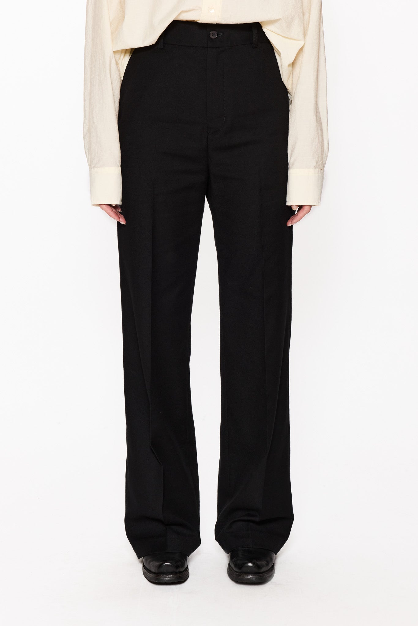 Straight Fit Trousers - Kore Trousers in Soft Black – HOPE STHLM