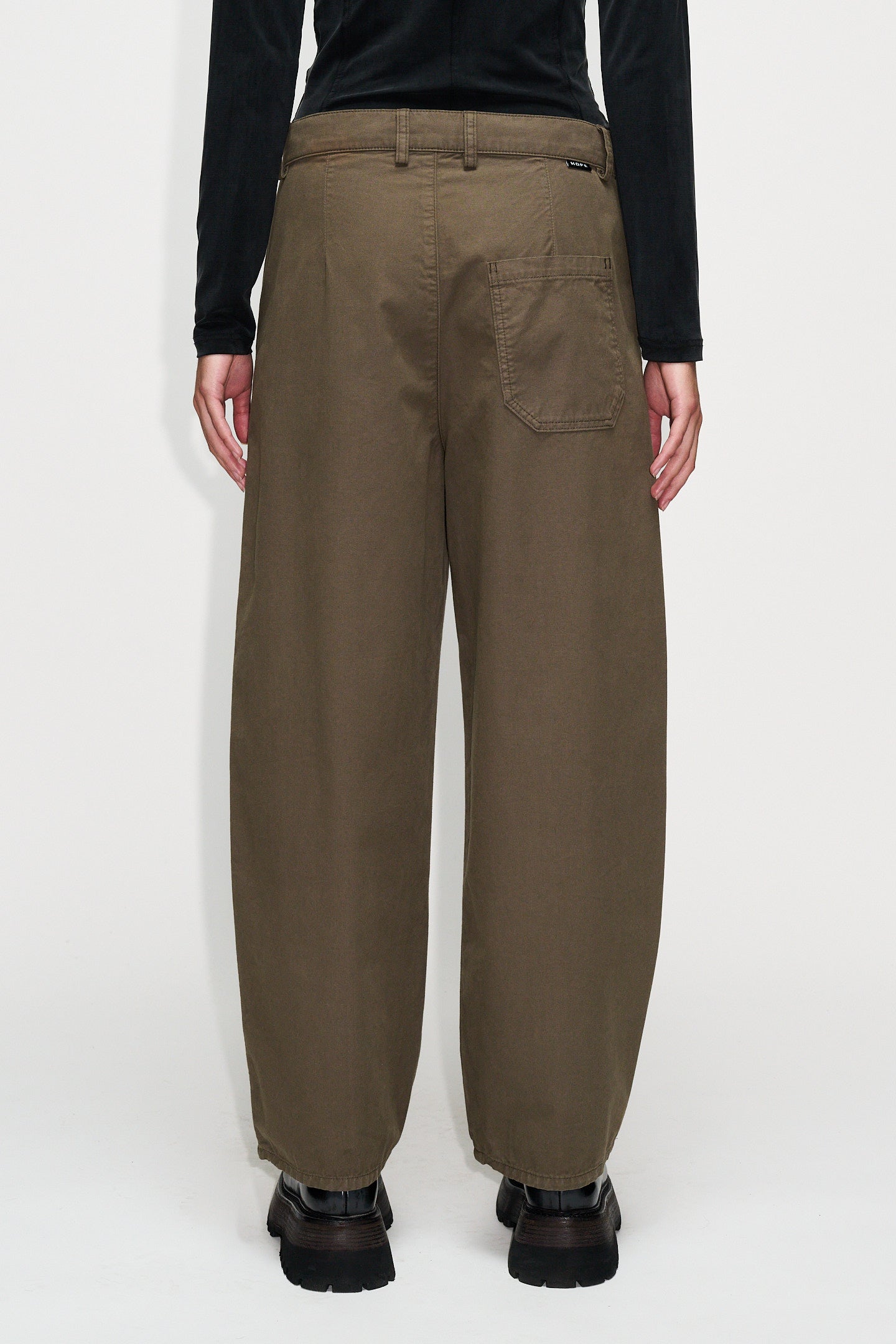 【HI FI FNK】Beo Washed Barrel Pants HI FI FNK(ハイファイファンク) - ベオウォッシュ加工バレル