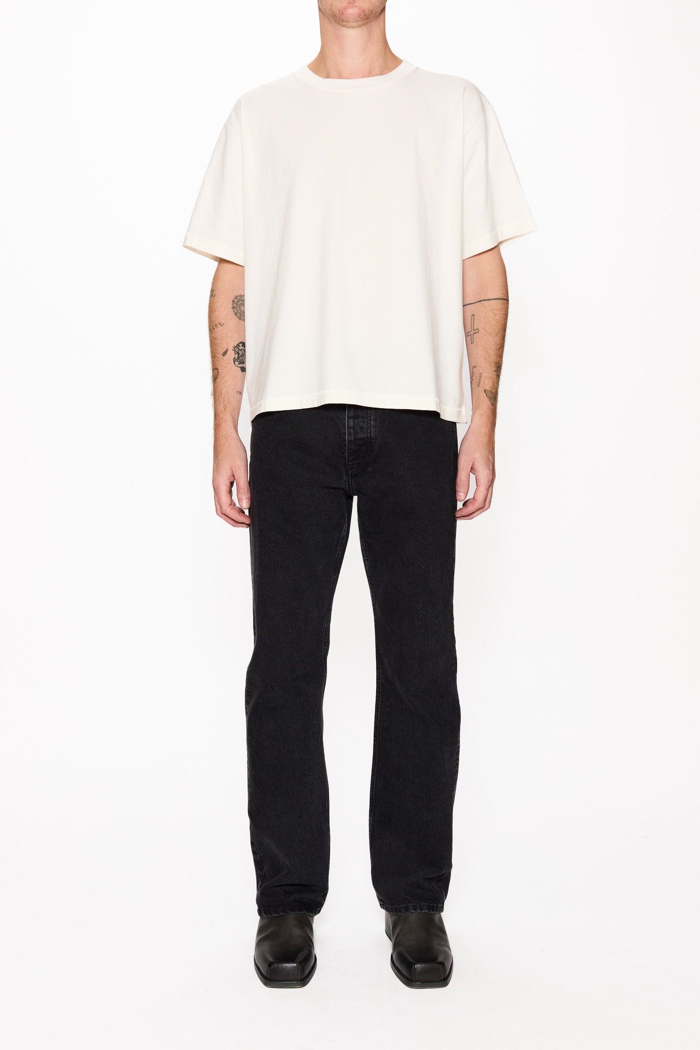 Boxy T-Shirt - Boxy Tee in Off White Jersey – HOPE STHLM