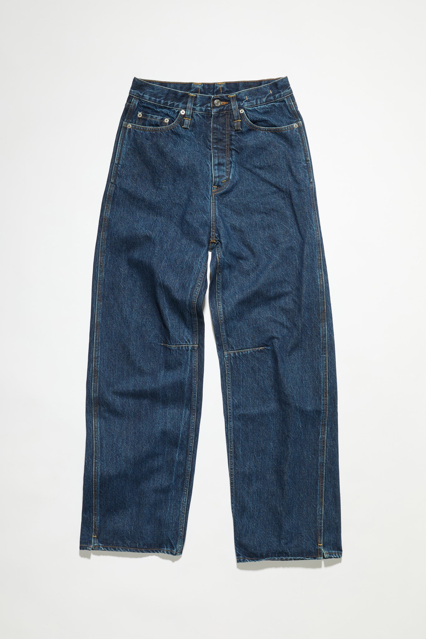 HOPE Stockholm Twisted Barrel Jeans デニム Twisted Barrel Jeans - Skew Jeans in Dark Indigo Wash – HOPE