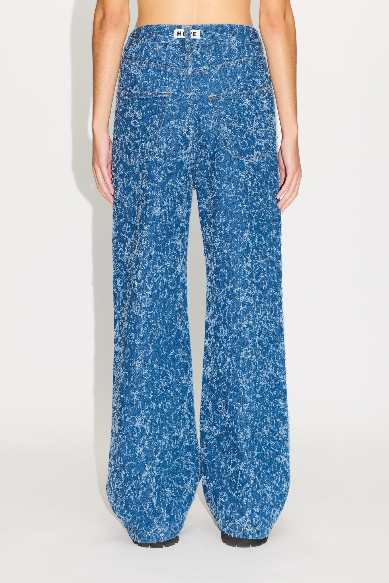 Wide-leg Jeans