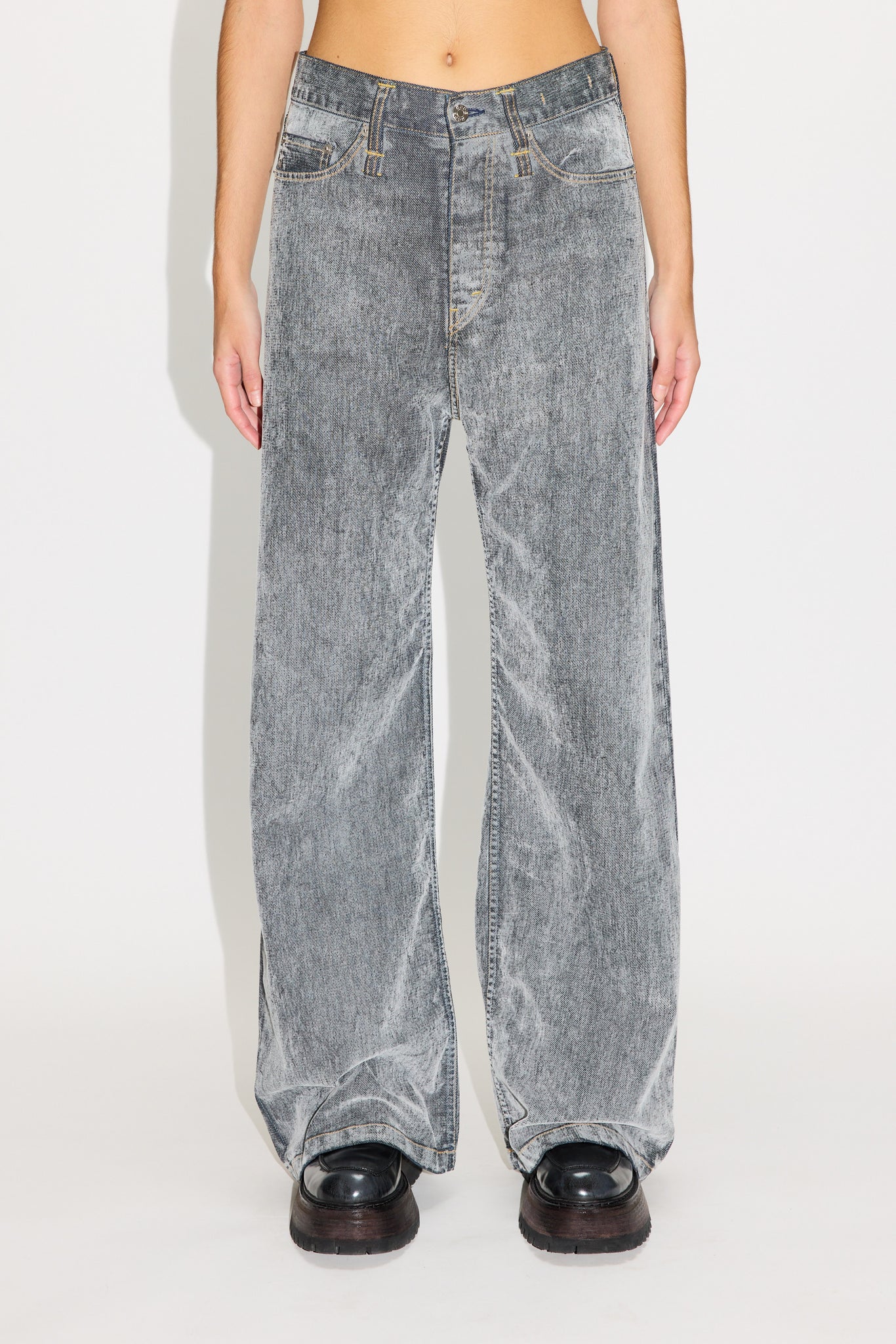 Wide-leg Jeans - Skid Jeans in Grey Flock – HOPE STHLM