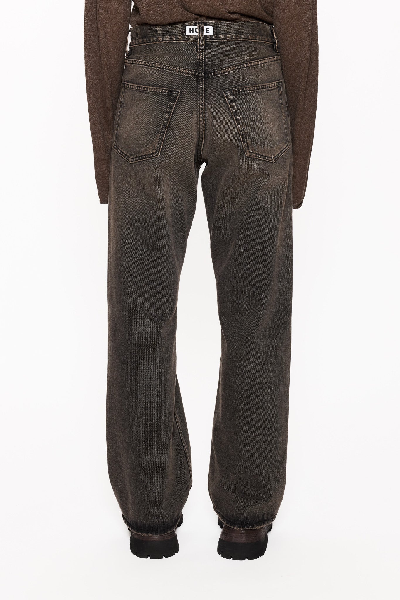 Loose-Fit Jeans in Dirty Black Vintage – HOPE STHLM