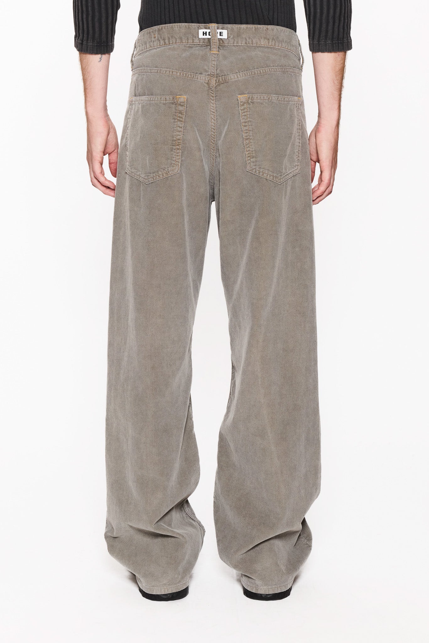 Loose-Fit Jeans in Light Beige Cord – HOPE STHLM
