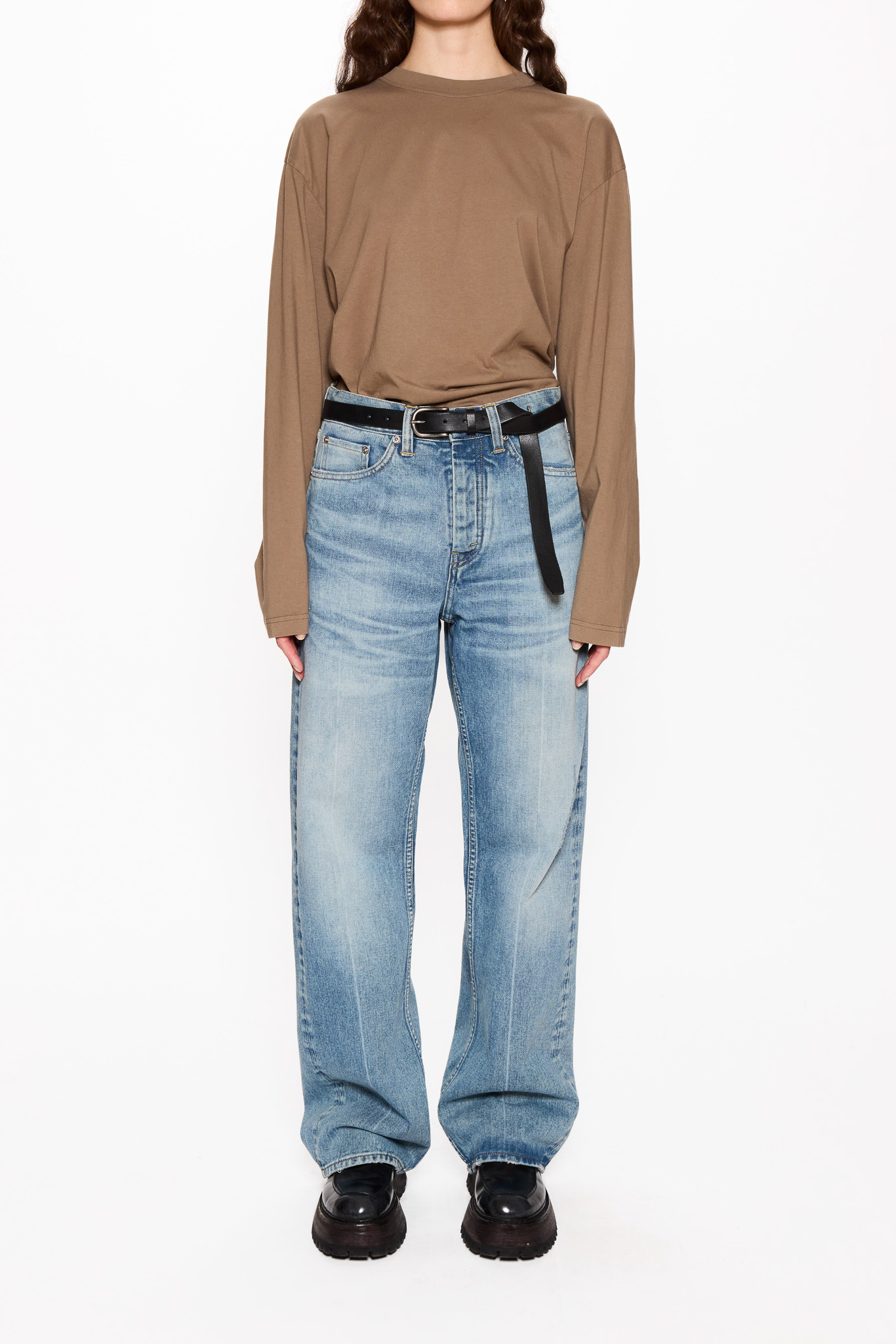Loose-Fit Jeans in Light Blue Crease – HOPE STHLM