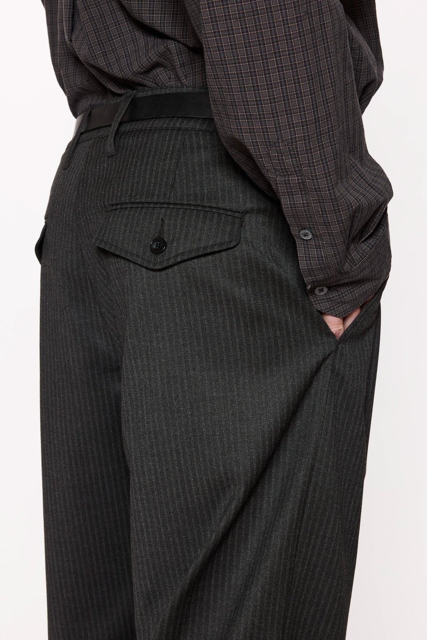 パンツ HOPE Stockholm Wind Trousers Wide-leg Suit Trousers in Black – HOPE STHLM