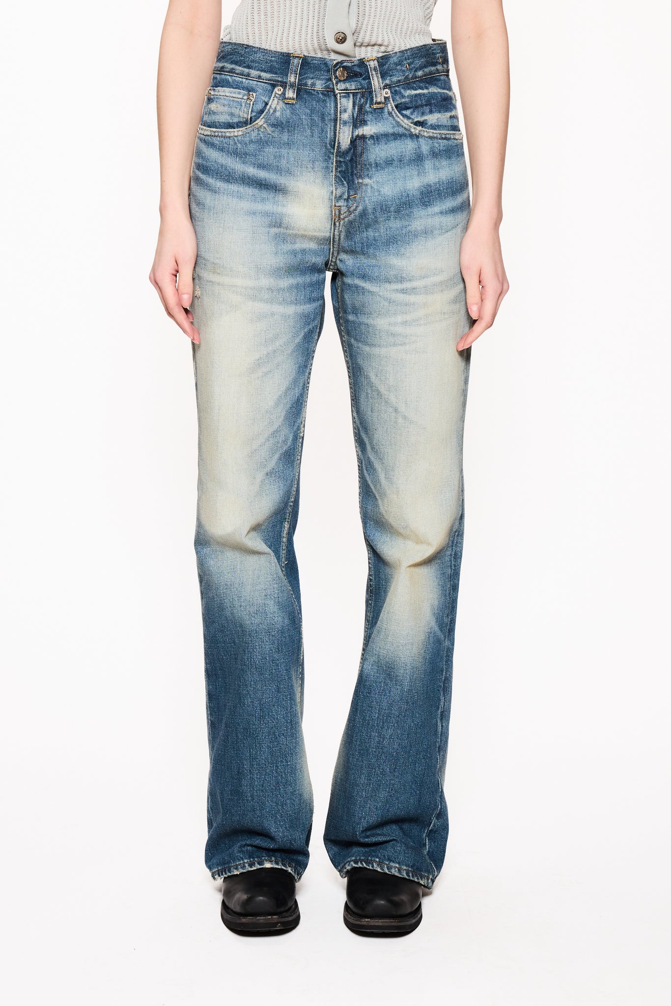 Bootcut Beat Jeans in Aged Blue – HOPE STHLM